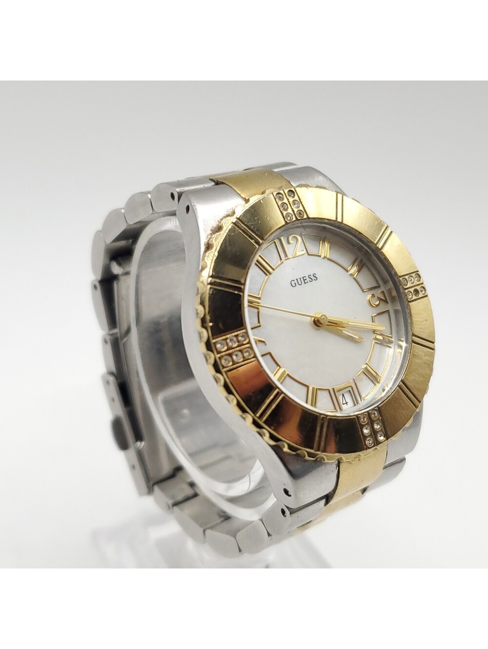 Guess Waterpro Womens Watch 34mm MOP Date Dial New Battery